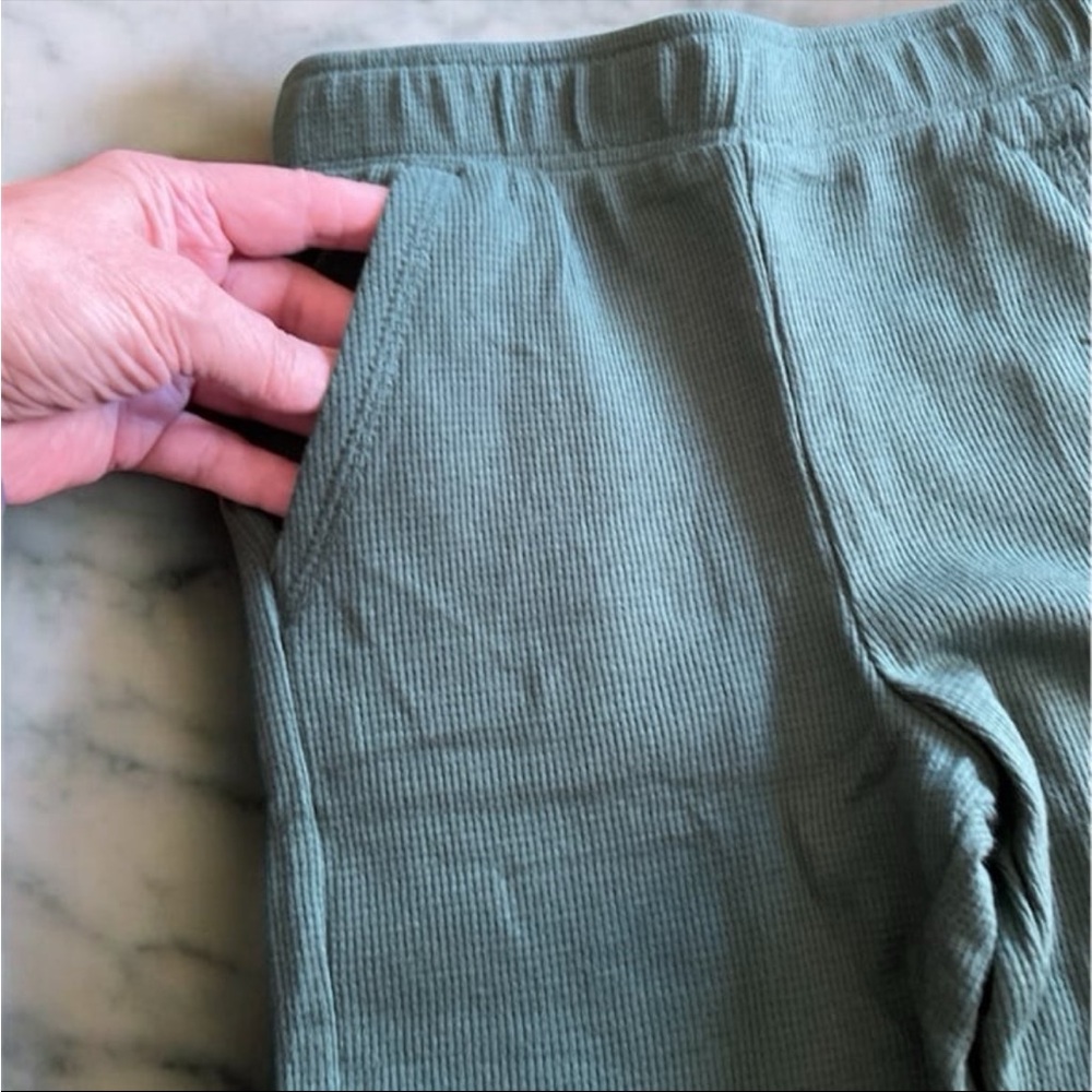 5T Boys 2 Jogger Sets - Picture 7 of 12